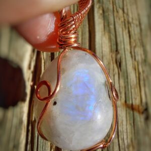 Maansteen met Koperdraad