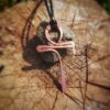 colgante ankh de cobre de hilo grueso