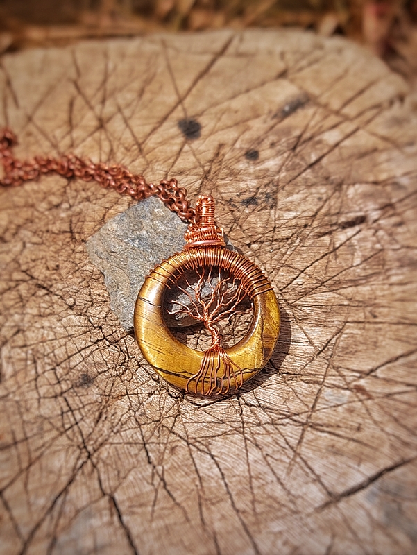 hanger tijgeroog met tree of life 1