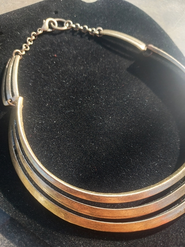 brass choker 2