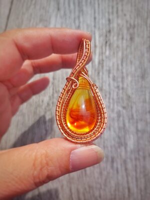 hanger koperdraad amber 1