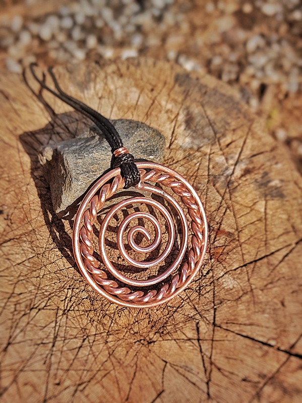tensor ring hanger tesla coil 1