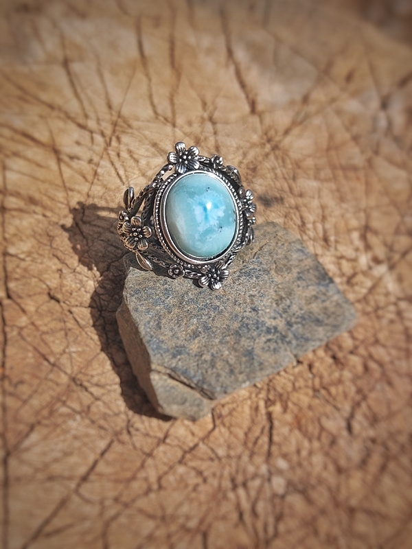 Handgemaakte vintage ring met Larimar zilveren ring met larimar 2