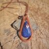 koperen hanger met facet lápiz lazuli