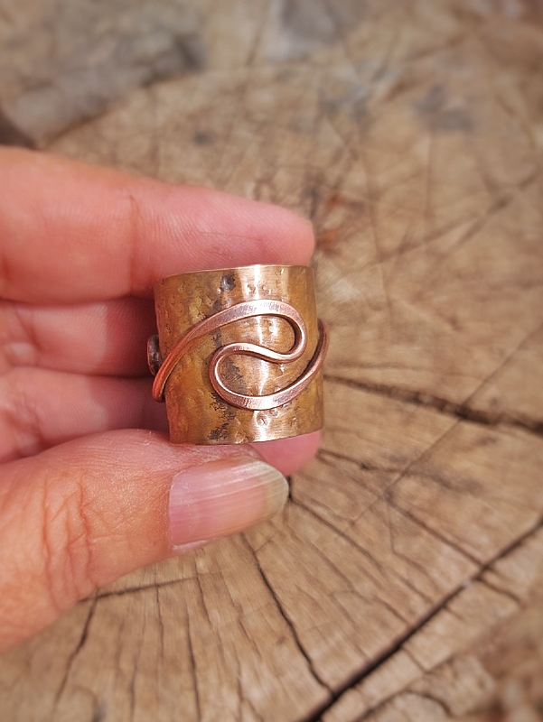 koperen ring gehamerd 2