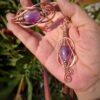 set koperen armband en hanger met amethist en wire